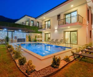 Villa Mera 1
