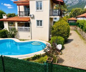Villa Madera | Fethiye Ovacık 8 Kişilik Özel Havuzlu Villa ✓
