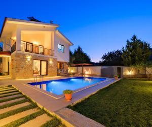 Villa Kızılbella | Konforlu Tatil Deneyimi 🏝️ | Villa Trendi