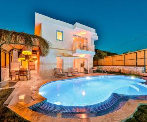 Villa Selene | Tatilin Yeni Adresi 🌈