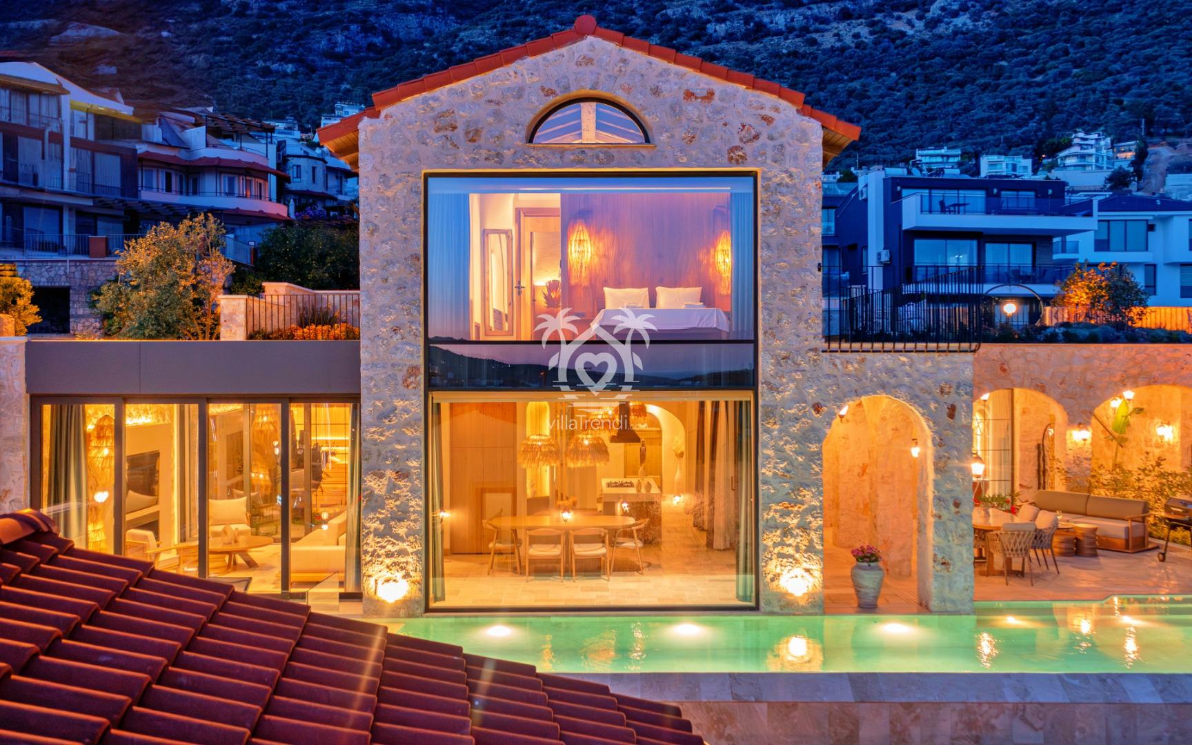 🏛️ Villa Calliope | Kalkan'da Antik Likya Mimari, Tuzlu Havuz & Sinemalı Lüks Villa