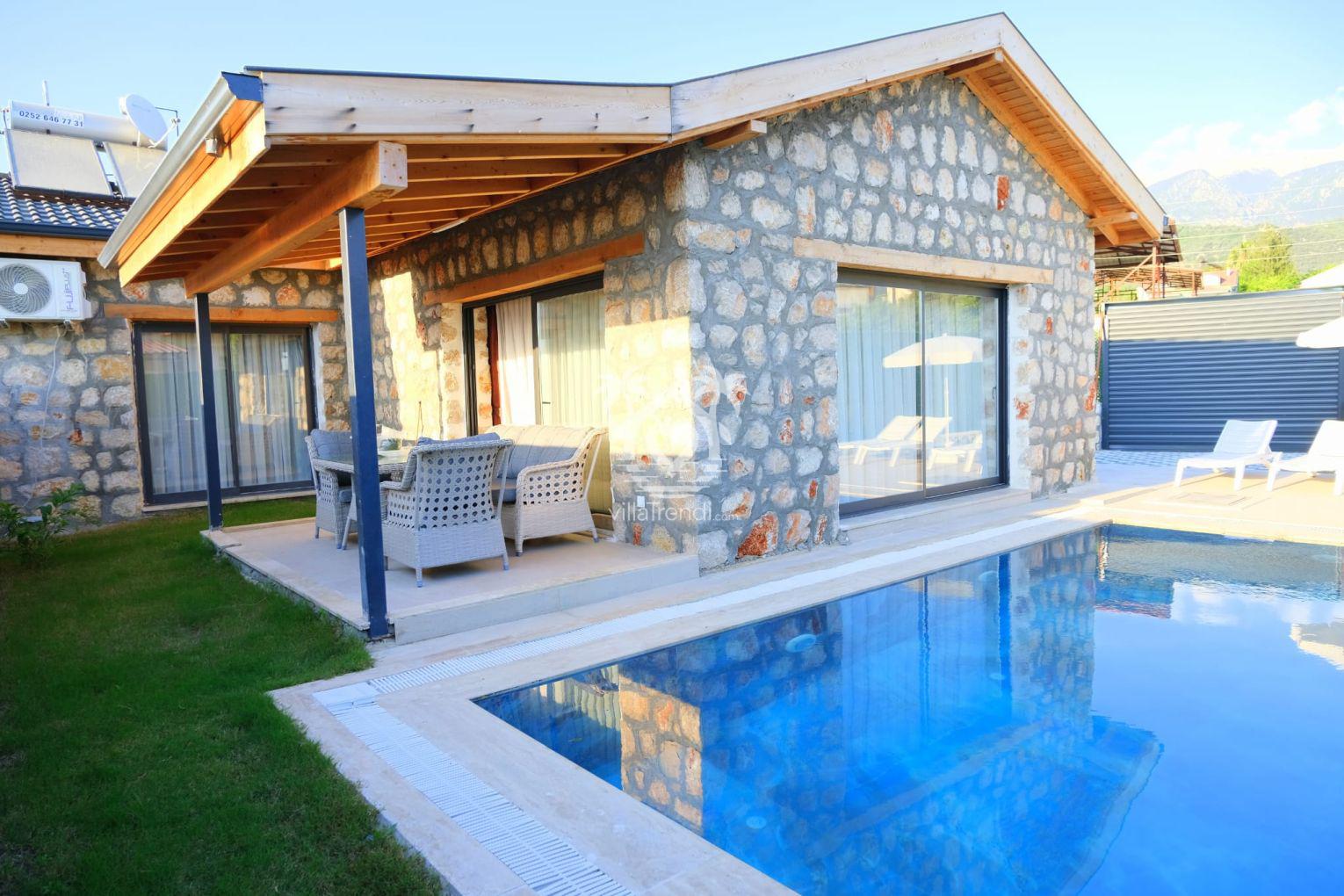 Fethiye Seydikemer Kiralık Villa | Doğa İçi Uca Royal 1