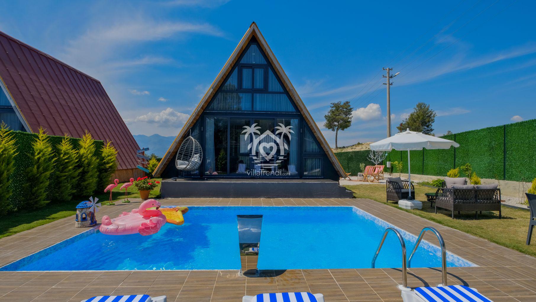 Saklıkent Havuzlu Bungalov 1 | Seydikemer Kiralık Bungalov