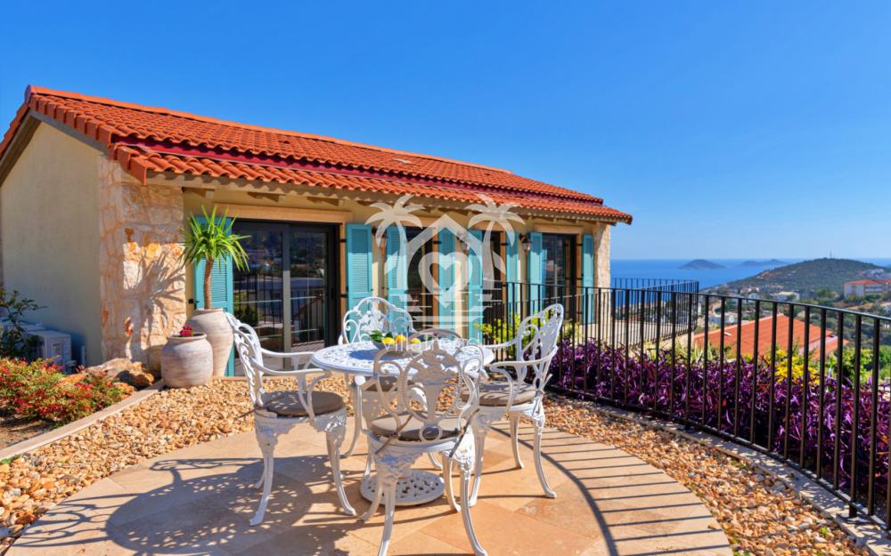 villa euterpe  dış alan mobilyası