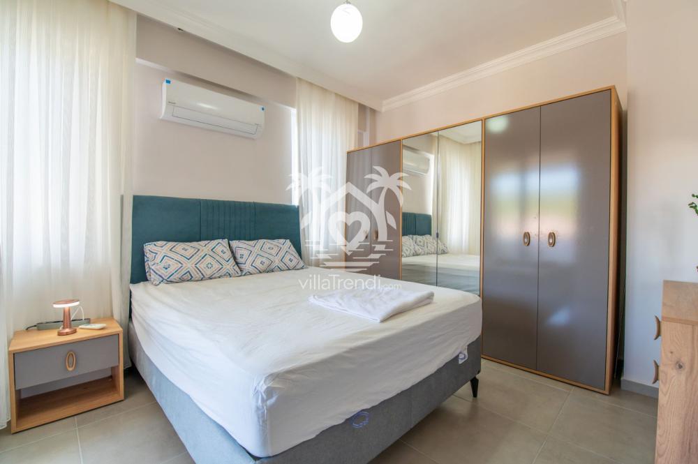 Dalaman kiralık villa Akkaya aydınlık çift kişilik yatak odası.