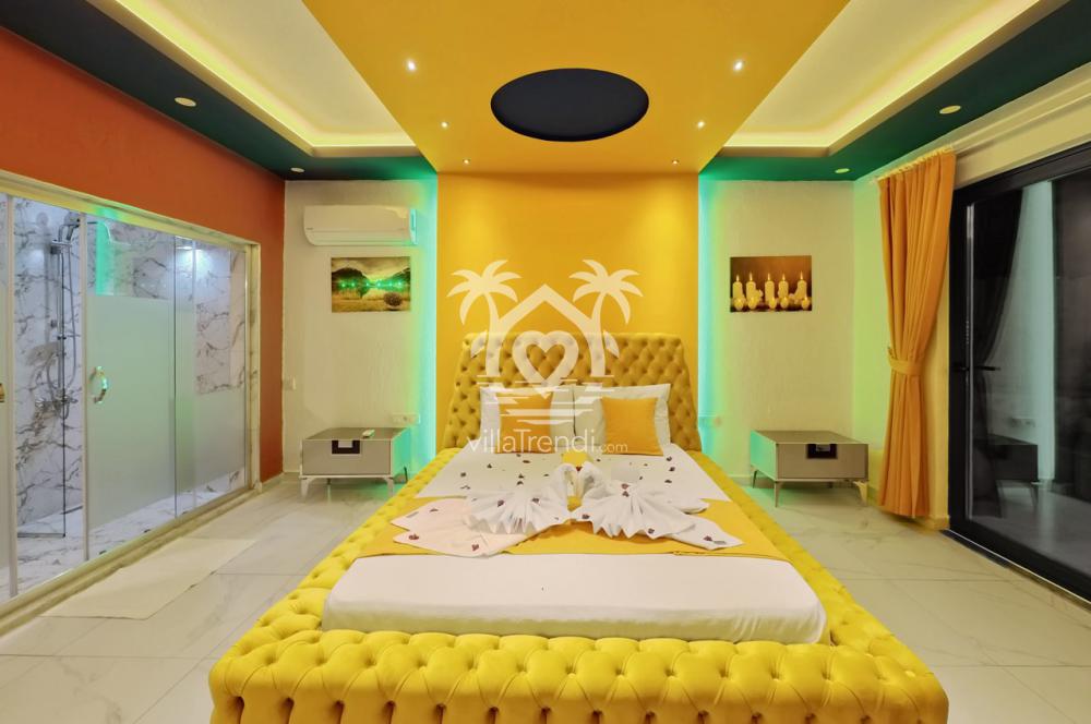 Çayköy romantik balayı villası konforlu ebeveyn yatak odası tasarımı