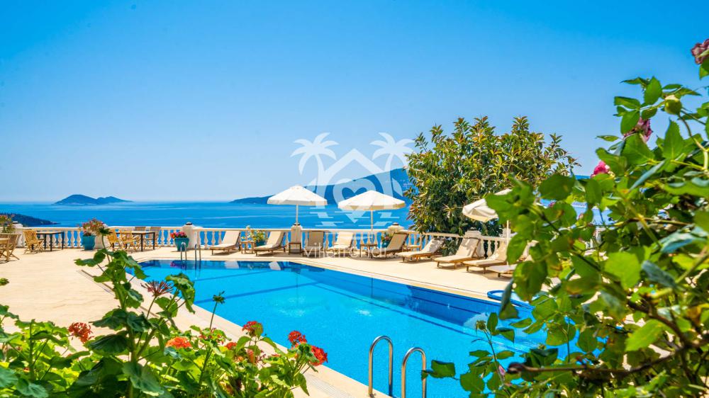 kartal yuvası apart özel havuz alanı