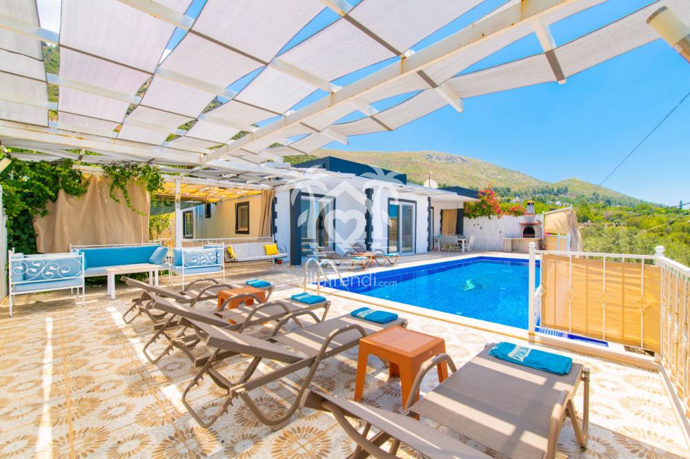 Kalkan Üzümlü Villa Atlas dış görünüm