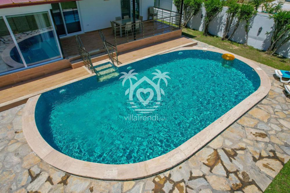 bade dalyan özel havuz alanı