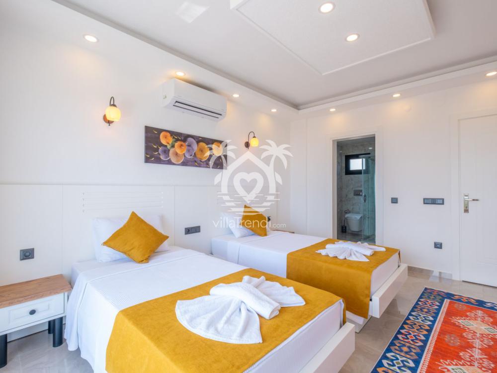 Villa Belenardi Kaş genç odası ve konforlu tek kişilik yataklar