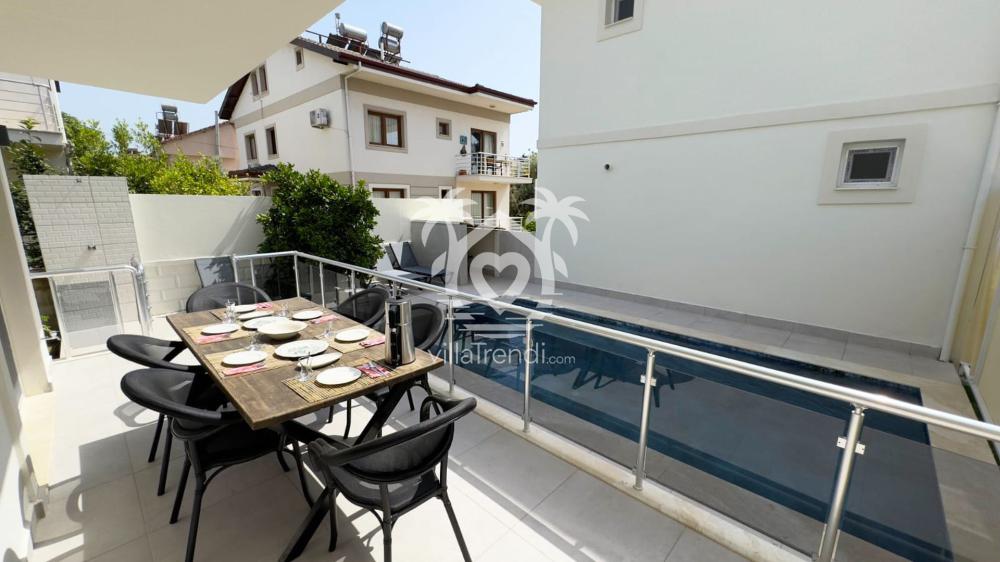 villa bovel d bahçe oturma alanı