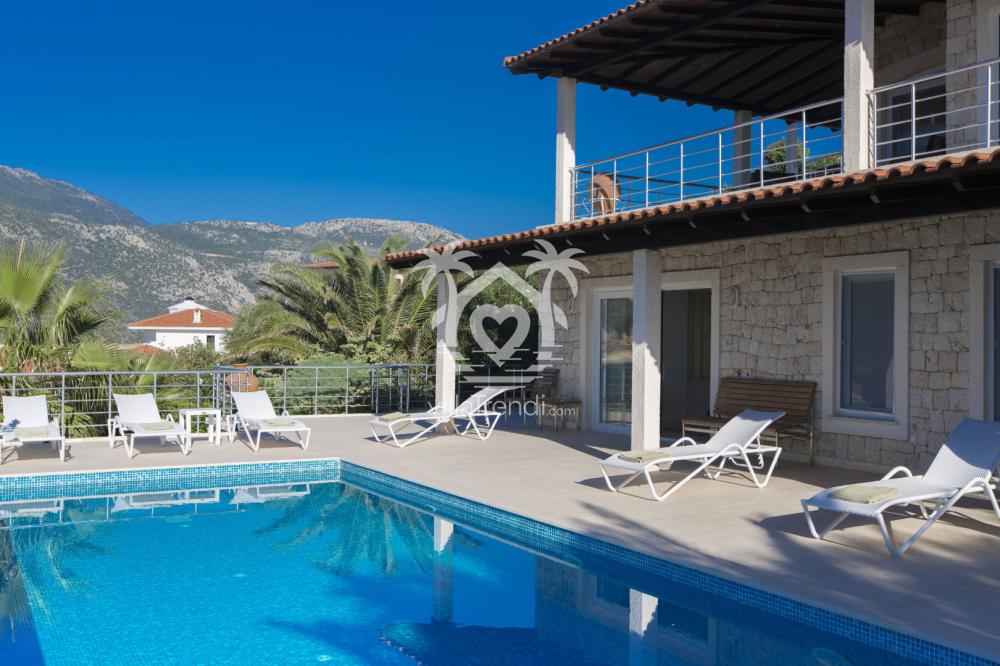 villa capehouse çukurbağ yarımadası dış görünüm