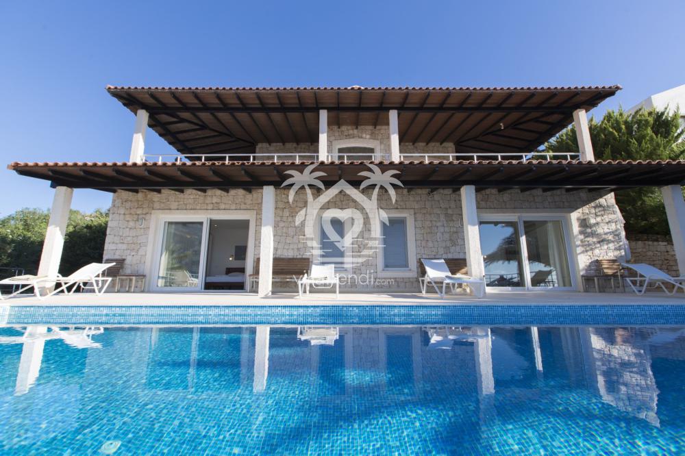 villa capehouse çukurbağ yarımadası dış görünüm