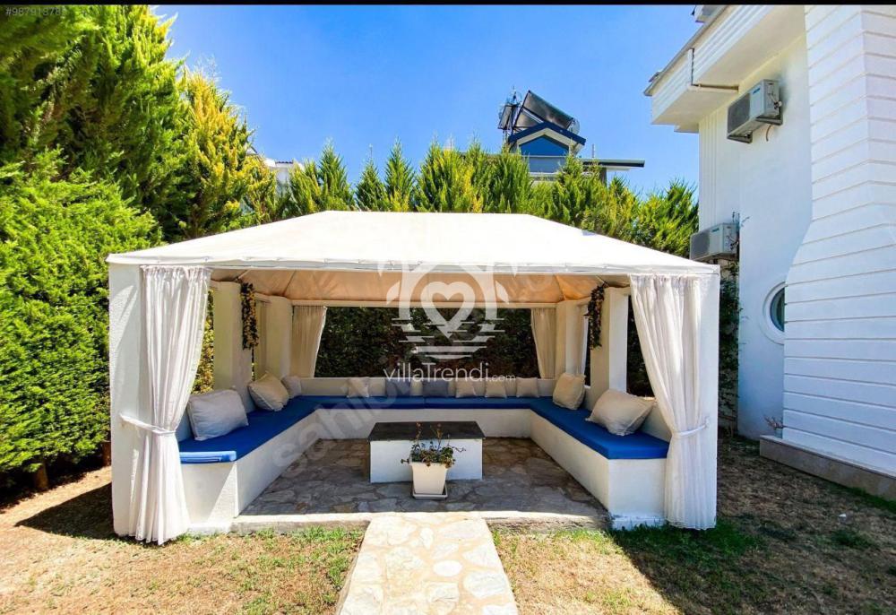 villa diva bahçe alanı