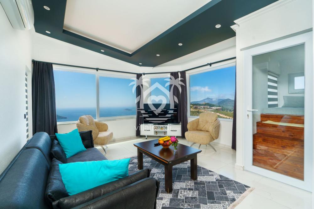 Kalkan deniz manzaralı kiralık villa Emir aydınlık salon.
