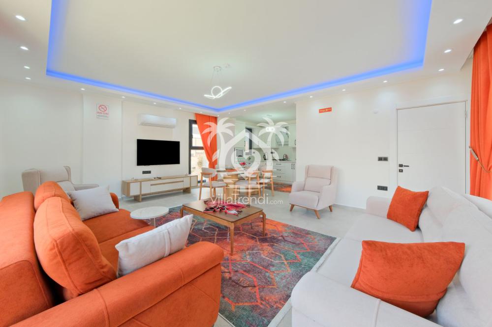 Villa Linn Seydikemer modern dekorasyonlu, geniş ve ferah salon.