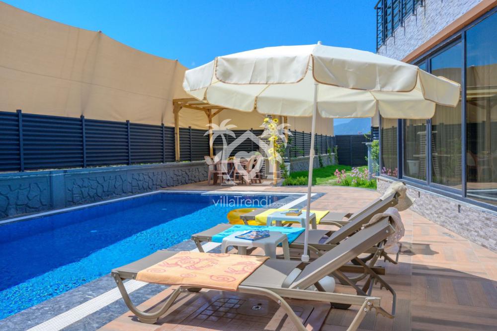 Villa Meltem özel havuz alanı