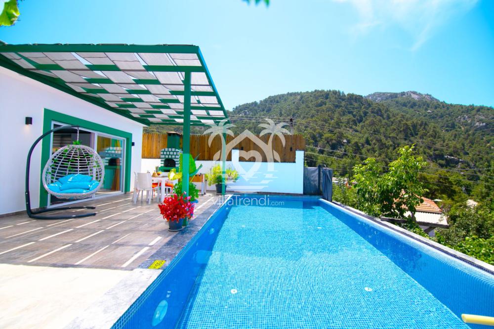 villa petra özel havuz alanı