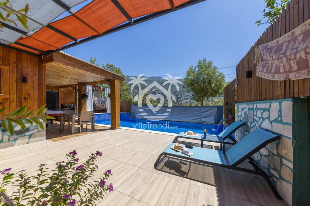 Villa Rainbow Bahçe Alanı