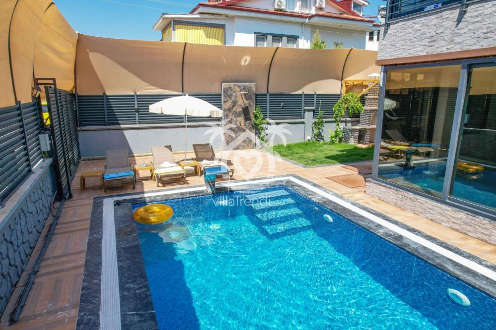 villa rose havuz alanı