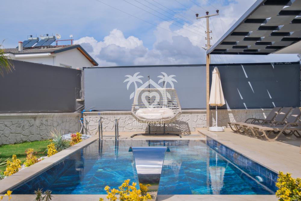 villa sembol havuz alanı