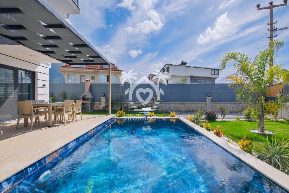 villa sembol havuz alanı