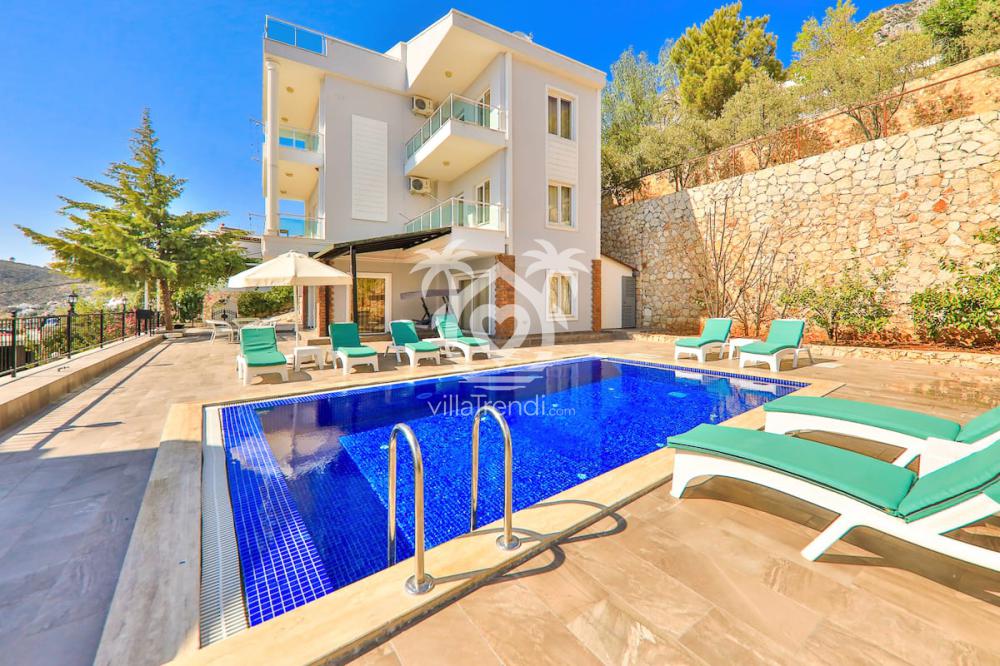 Kalkan Merkez Villa Mevsim dış alanı
