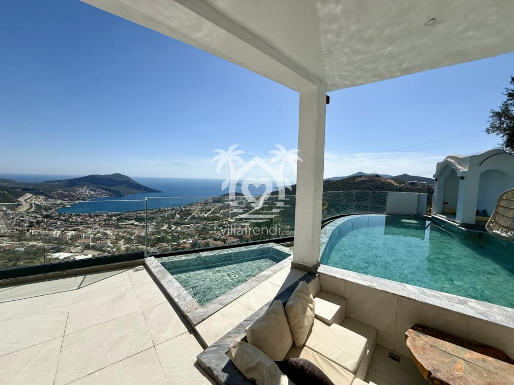 Kalkan balayı villası Zeus panoramik deniz manzaralı havuz terası.