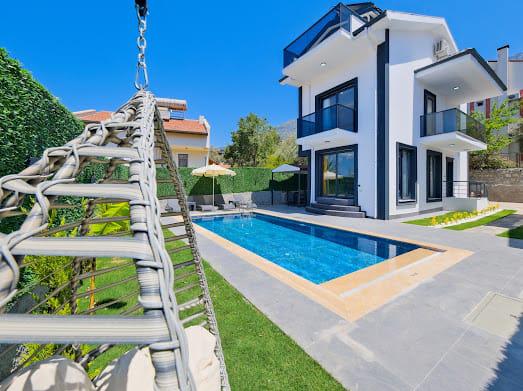 🌊 Villa Deniz & Derin VIP | Ölüdeniz'de Korunaklı & Jakuzili 