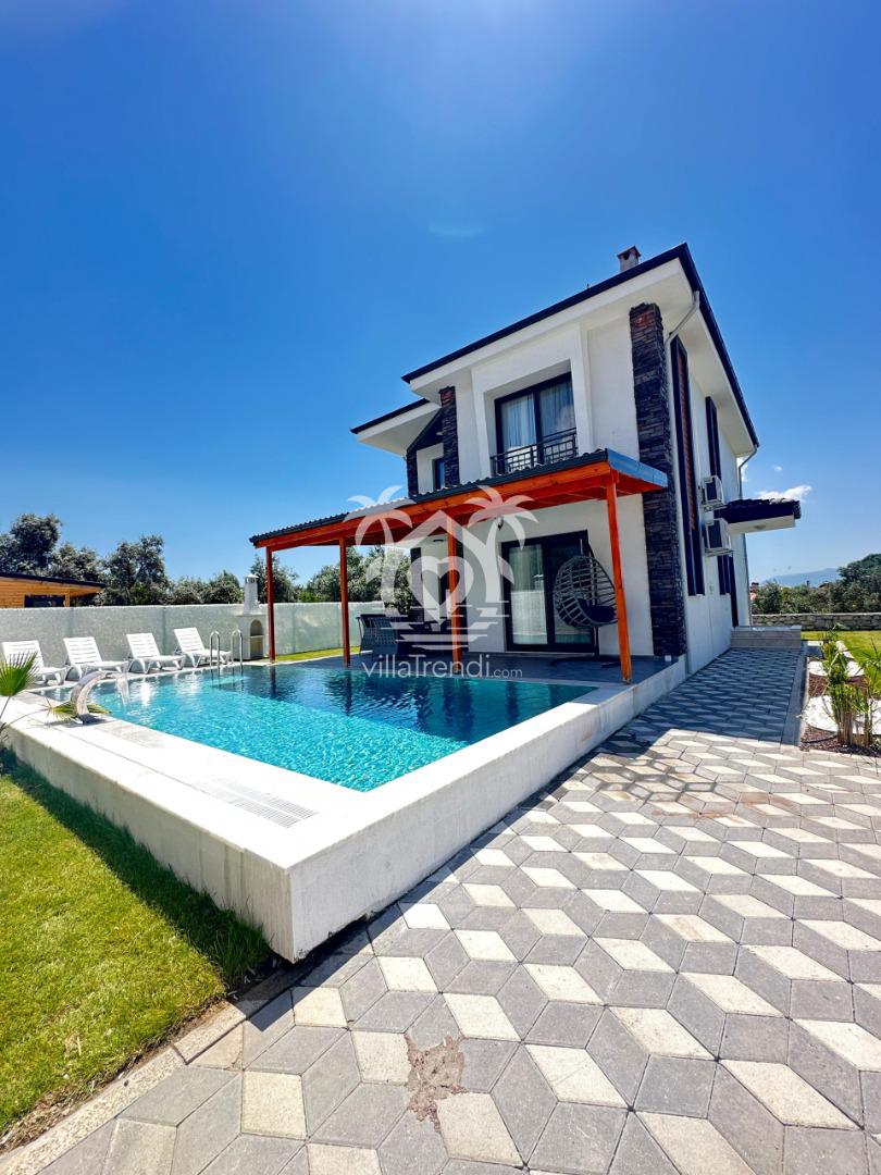 🌳 Villa Dalyan 2 | Köyceğiz'de 10 Kişilik Localı & Korunaklı Doğa Villası