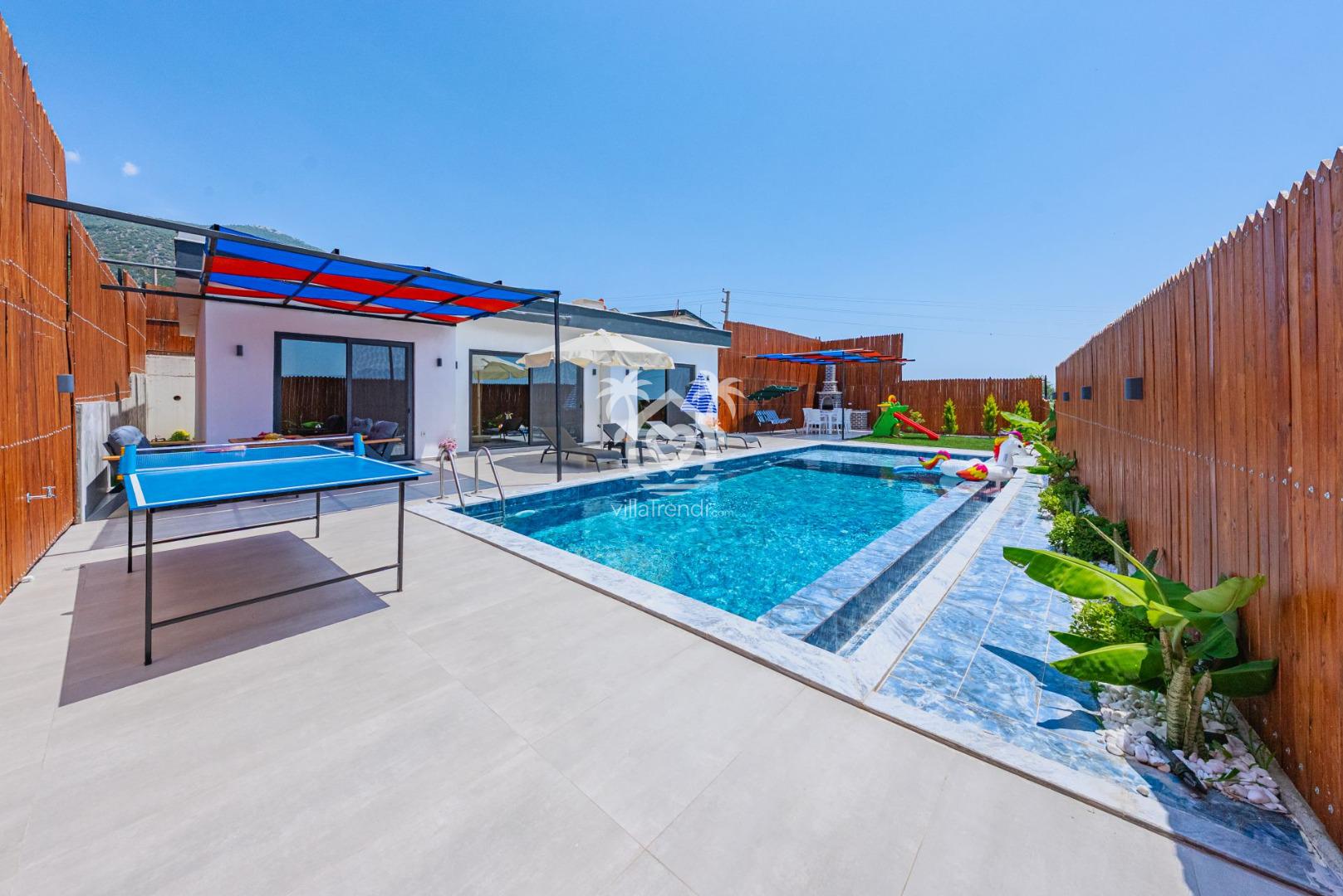 🍯 Villa İnziva Duo | Kalkan'da Korunaklı & Jakuzili Balayı Villası