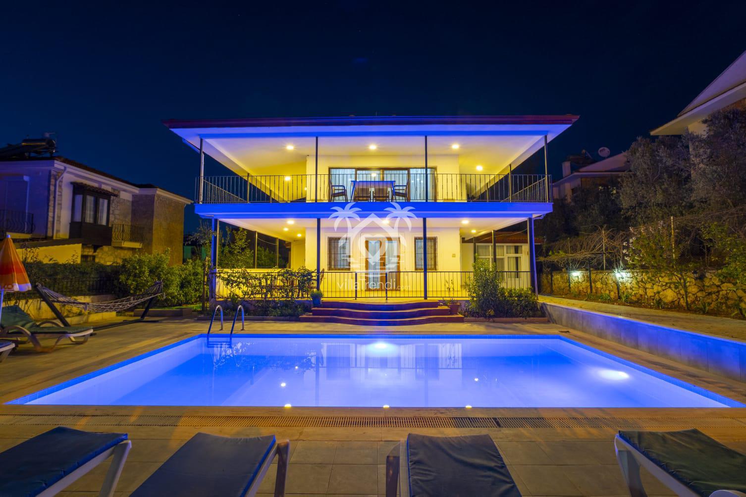 ☀️ Villa Melis Sun | Hisarönü Merkezde 9 Kişilik & Jakuzili Villa