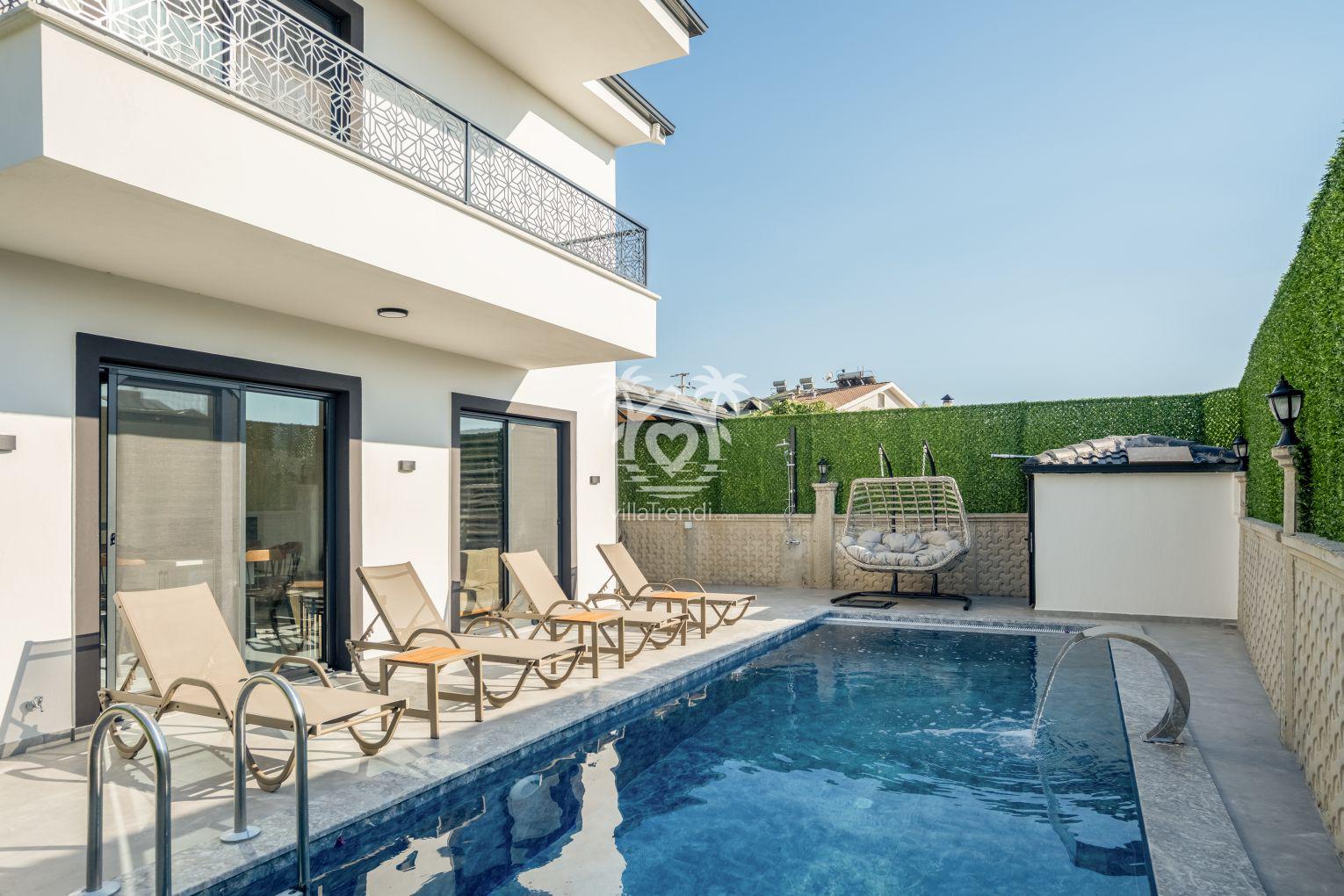 Villa Mera 1 Seydikemer | Korunaklı & Jakuzili Tatil Evi